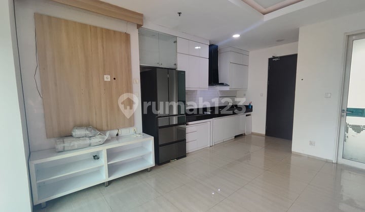 Jual Murah dan Cepat Apartemen 2Bedroom Citra Lake Suites Semi Furnished View Danau