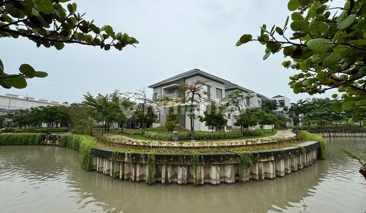 Dijual Cepat Rumah Golf Island Limited Edition Pantai Indah Kapuk