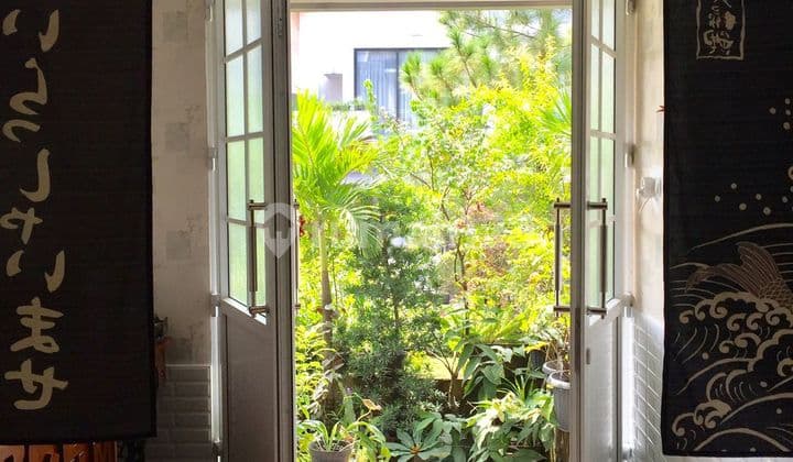 Rumah Bagus Semi Furnished Sektor 7-Bintaro, Tangerang Selatan