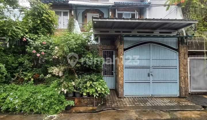 Rumah Bagus Sektor 5 Bintaro