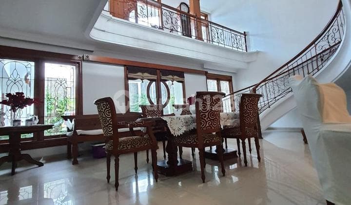 Rumah Mewah Bagus Sektor 3A Bintaro Tangsel