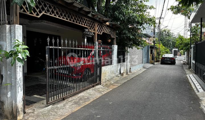 For Sale House Land Ngantong Bendungan Hilir Penjompongan