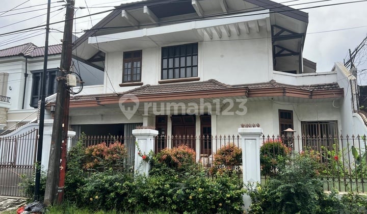 Rumah Kebon Jeruk Kemanggisan - Dekat Tol - Dekat Binus