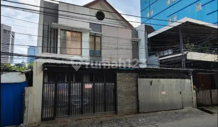 Rumah Mewah Tanah Abang - 5 Menit ke MRT & Menteng - Mall
