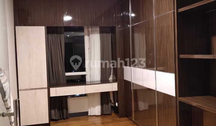 For Sale Somerset Berlian Apartment, 3 BR Furnished, Renovated, Negotiable