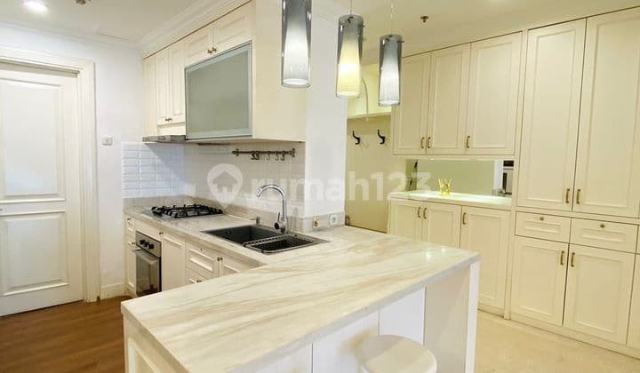 Jual Apartemen Somerset Berlian, 3 BR Semifurnish, Sudah Renovasi
