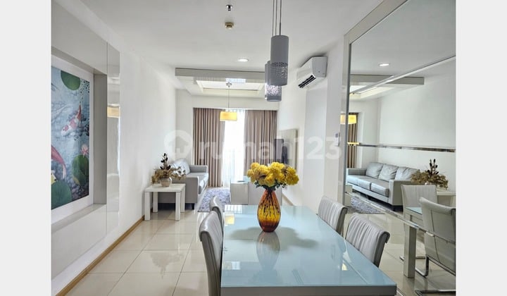 FOR RENT Gandaria Heights Apartment 3BR Nice Furnished NEGOTIABLE PRICE