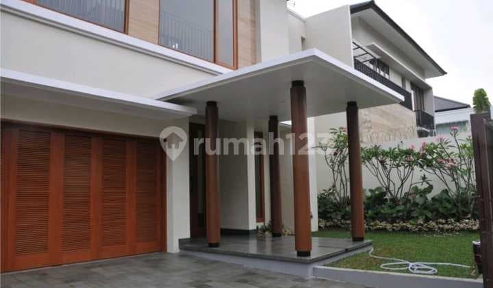 Sewa Rumah Bagus Eksklusif Cipete Dekat Jis & Lfj, Private Pool