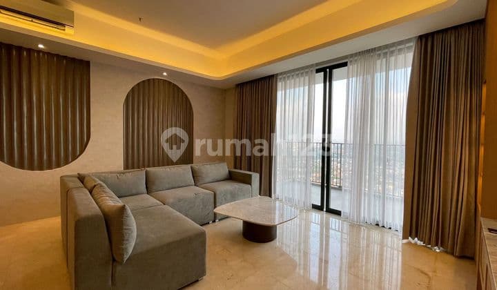 For Rent Southgate 3br 161m², Private Lift + Maid Room