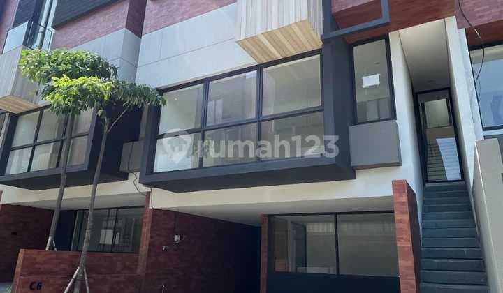 Rumah Baru Unit Terbatas Dalam Perumahan Daerar Antasari.