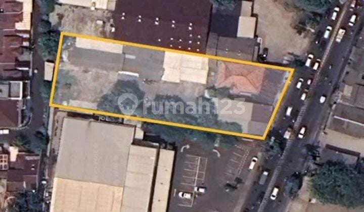 tanah 2000m2 pinggir jalan raya yang sangat strategis