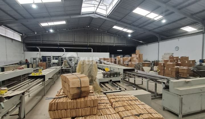 Jarang Ada Sewa Gudang 2300M2 di Kapuk