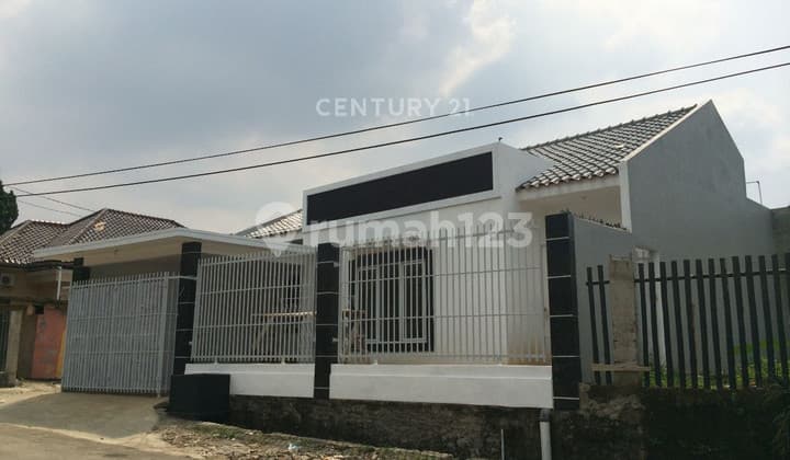 Rumah Strategis di Komplek Duta Pakuan Tegallega Bogor