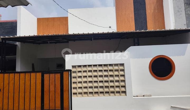 Rumah Mezanine Bangunan Baru Sawangan Depok