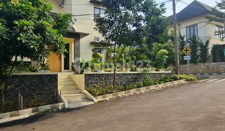 Rumah Cantik Di Perumahan Mutiara Sentul Cibi di Perumahan Mutiara Sentul, Cibinong