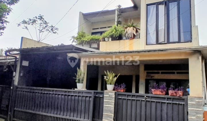 Strategic House in Bojong Depok Baru Sukahati Cibinong Complex