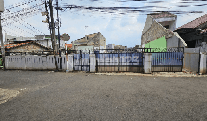 For Sale Cheap Land in Jagakarsa Area