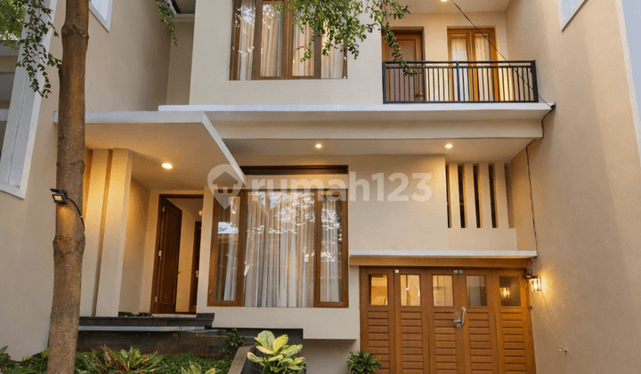 Di Jual Rumah Bagus Dalam Cluster Area Ciputat