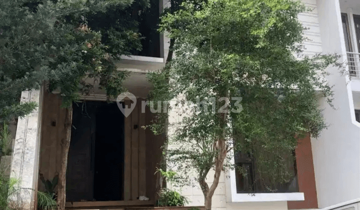 For Sale Nice House in Lebak Bulus Area