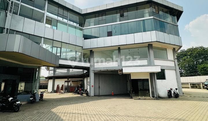Ruang Usaha Kantor Lokasi Strategis Pasar Minggu