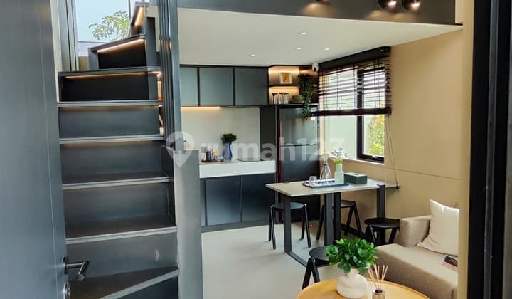 Rumah 2 Lantai Area Bisnis Park Serpong di Gading Serpong