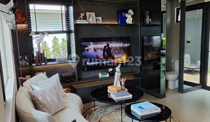 Rumah 2 Lantai Area Bisnis Park Serpong di Gading Serpong