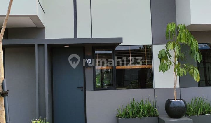 Rumah Cantik Millenial Mezanine Area Bisnis 5 Menit Menuju Gading Serpong
