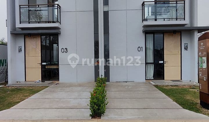 Rumah Cantik 2 Lantai Pusat Area Bisnis Strategis Karawaci
