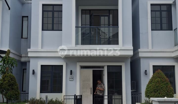 Dijual Rumah 3 Lantai Siap Huni Di Lavon Swancity