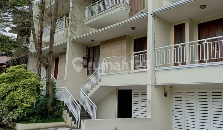 Dijual Rumah Dalam Cluster Lokasi Premium Selangkah ke Pejaten Village