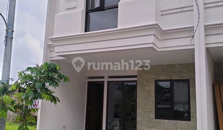 Dijual Rumah Dalam Cluster Strategis Akses 2Mobil Lokasi Dekat Buncit Raya Pejaten Barat