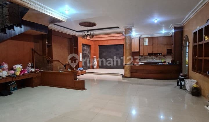 Luxury Villa in Cemara Asri Complex Phase 2