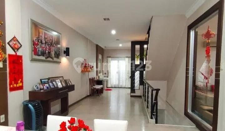 Dijual Ruko Gandeng 3½ Tkt Jalan B. Katamso Dalam