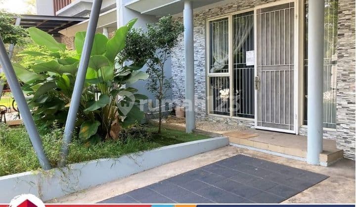 Jual rumah mewah menggunakan Smart Lock di JGC Cakung Jakarta Timur