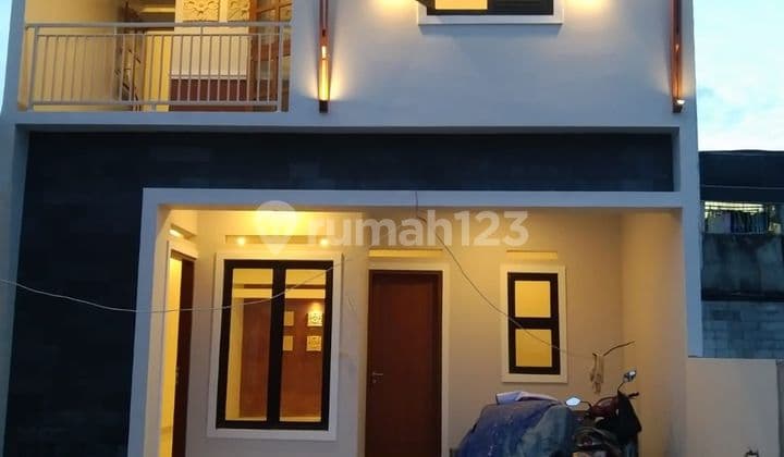 Rumah Baru 2 Lantai Model Resort Bali Dekat Toll Becakayu Pondok Kelapa Jakarta Timur