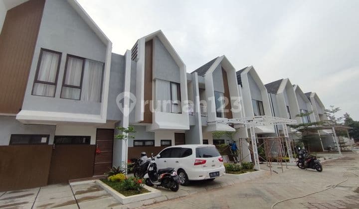 Rumah Baru 2 LT Ready Stock Dalam Claster di Kalimalang Jakasampurna Bekasi