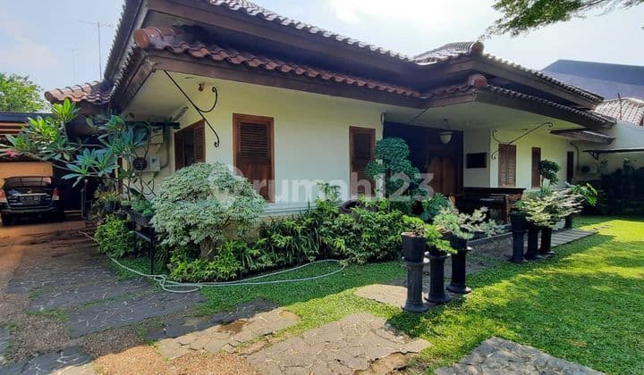 Rumah Mewah Dalam Komplek Di Pondok Kelapa Jakarta Timur