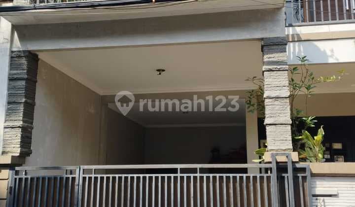 Rumah 2 Lantai Di Hook Siap Hini Di Pulomas Jakarta Timur