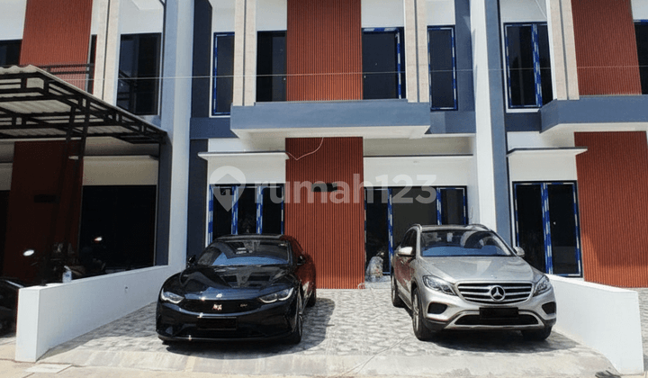 Rumah Townhouse Jakarta Timur SHM Dekat Bekasi Tol Stasiun Tmii