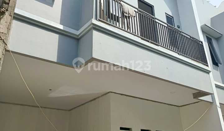 Rumah 2 Lantai Strategis Jatibening Bekasi Dekat Tol Stasiun Lrt