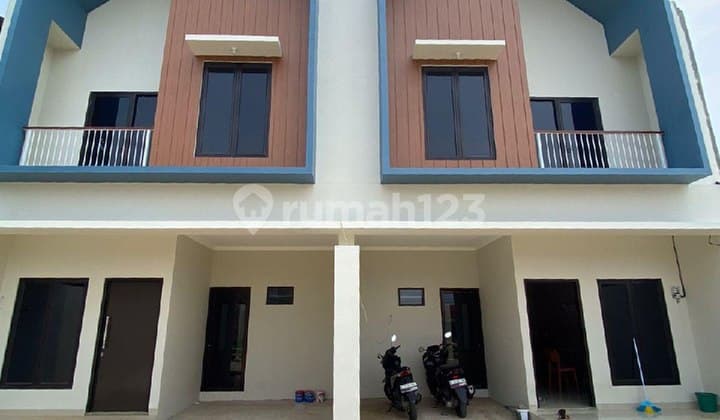 Rumah Townhouse Strategis Kota Depok Dekat Tol Stasiun Cibubur