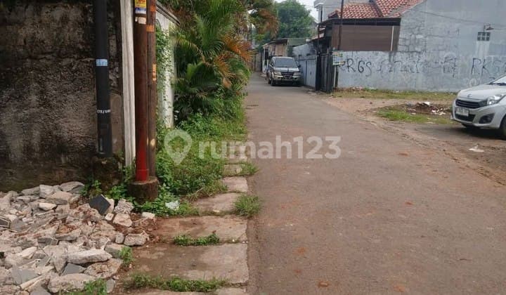 Strategic Land Lot in East Jakarta, Freehold Title Near Mabes TMII Train Station