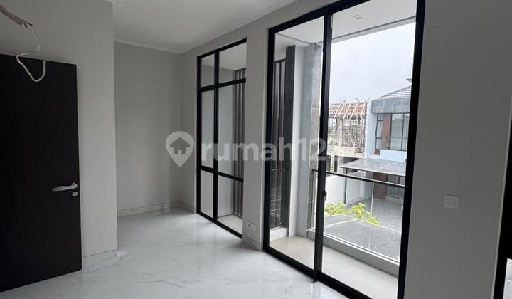 Ready Survey Rumah Kuningan Village Ukuran 6X15 Bebas Banjir