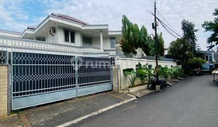 West Pejaten Rental House Strategic Location & Flood-Free