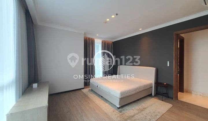 Di sewakan Apartemen Residence 8, 2BR Size 170Sqm full furnished