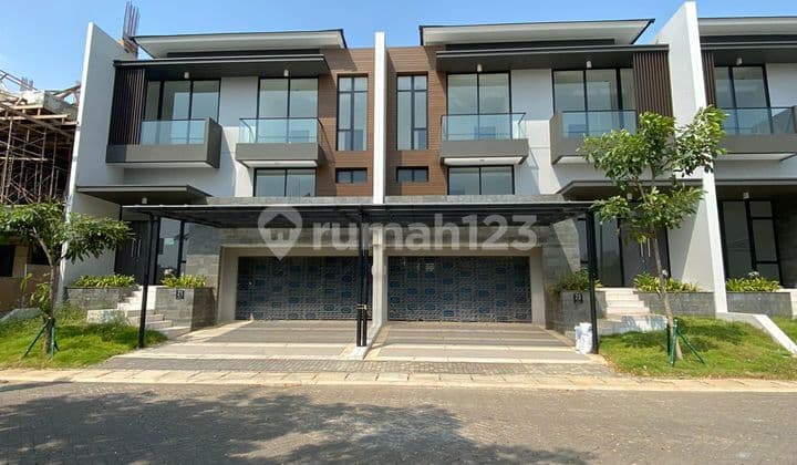 Disewa Rumah Di Pik 2 Bukit Danau Indah 10X30 Mewah