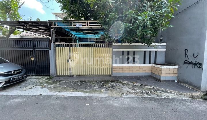 Dijual rumah di Jl. Masjid Nurul Huda , tanjung barat SHM Timur