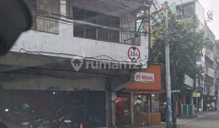 Dijual Ruko di Gajah Mada 2 Lantai Depan Lindeteves