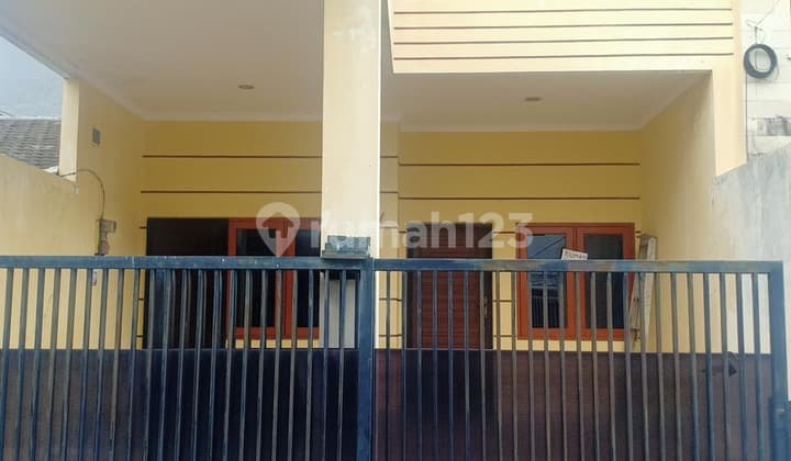Dijual Rumah Di Taman Ratu Siap Huni Jalan Lebar