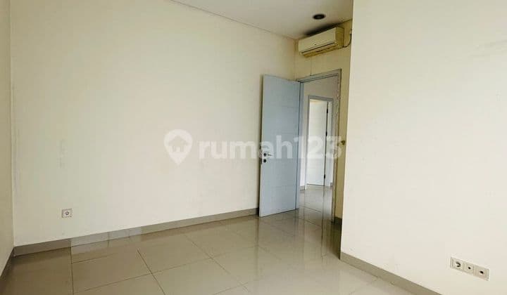 Green Lake City Latin American House Nice And Well-Maintained Negotiable